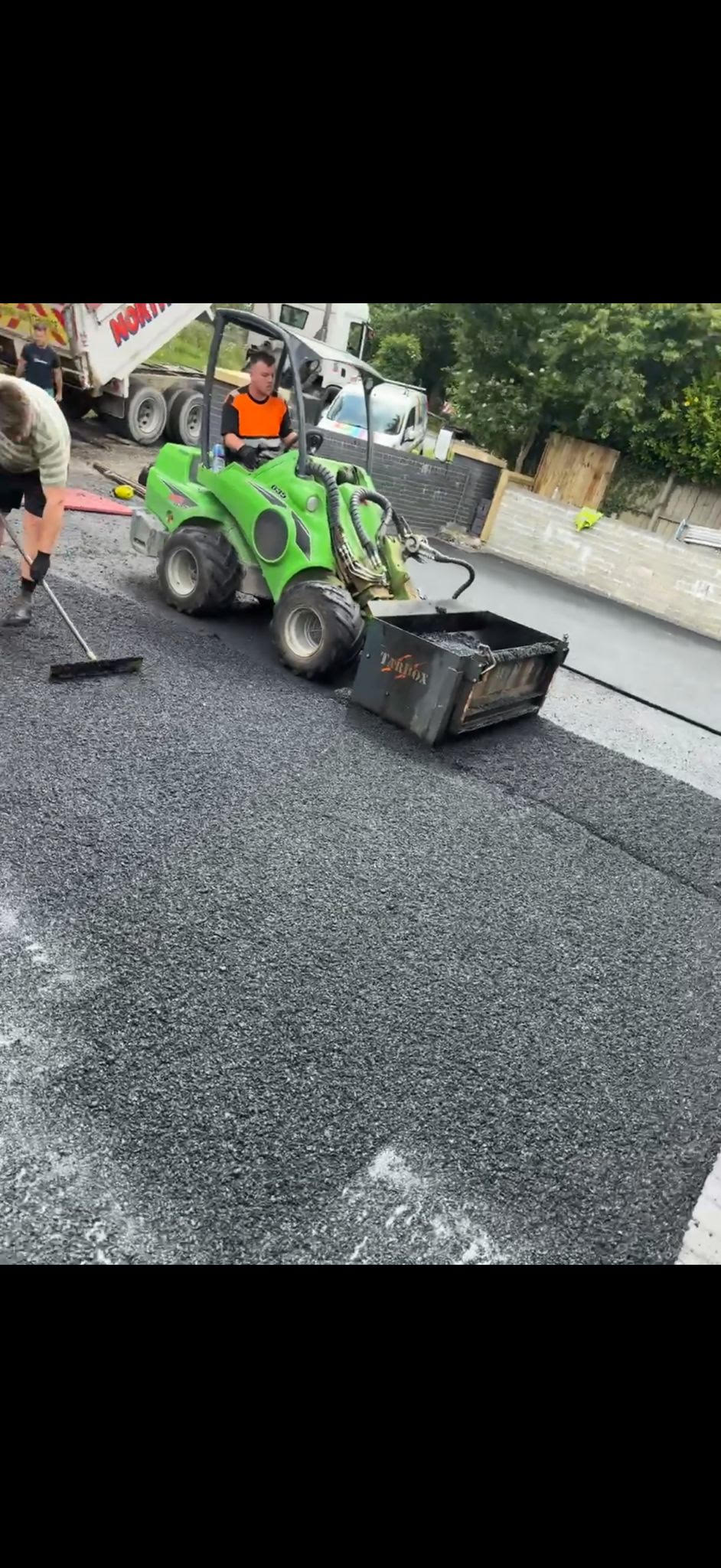 TrackMac UK Ltd surfacing project photo 4